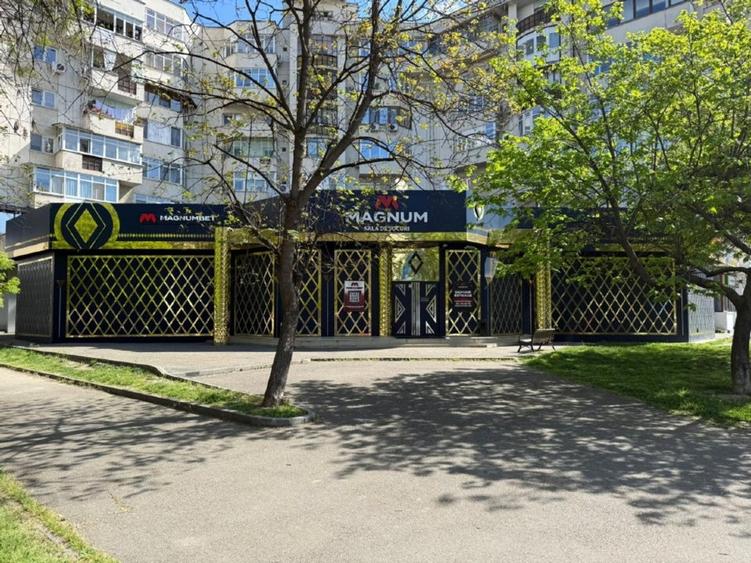SPAȚIU COMERCIAL DE VÂNZARE – CRAIOVA – CALEA BUCUREȘTI – 296 MP – ZONĂ CENTRALĂ