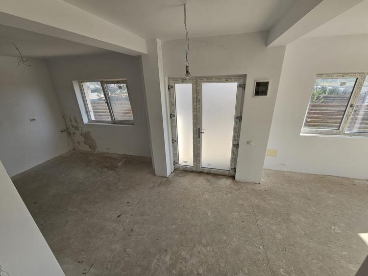 DUPLEX (LA GRI), P+1E+M, 122mpu, TEREN 248mp, CHIAJNA-ALEEA NUCILOR