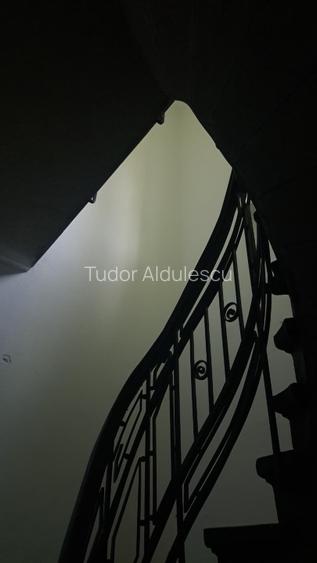 Apartament Interbelic cu Mansarda - Armeneasca - Gradina Icoanei - Universitate - 3