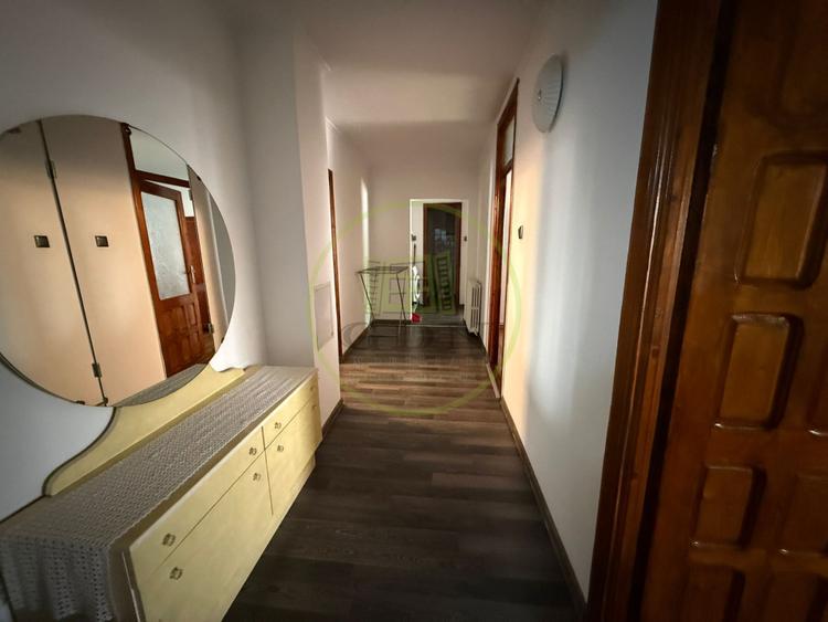 Apartament 4 camere, 91.74 mp, cartier 1 Mai, zona Pelendava
