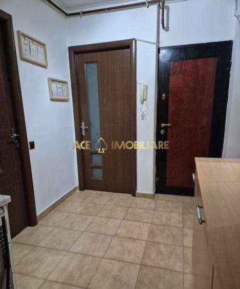 3 Camere de inchiriat | Tei | Metrou | Centrala Proprie