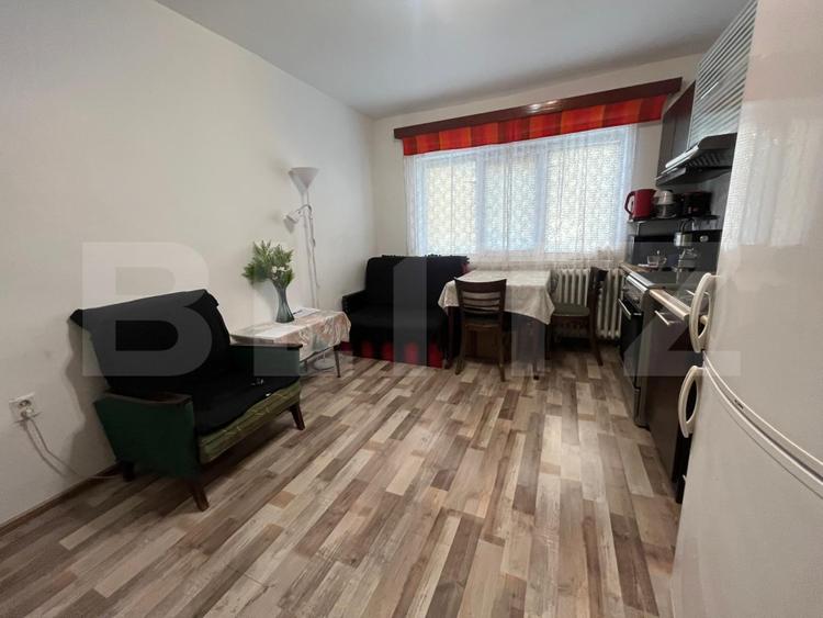 Apartament de vanzare, 43 mp, etaj 1, zona Rogerius