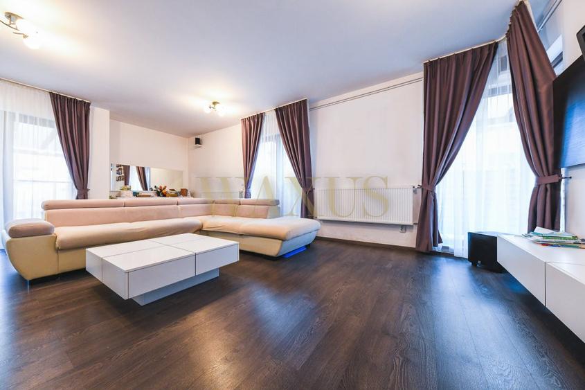 Casă individuală cu 5 camere, 4 dormitoare, 236 mp, dressing,