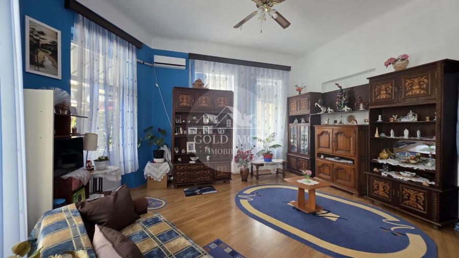 Apartament 5 camere Armeneasca