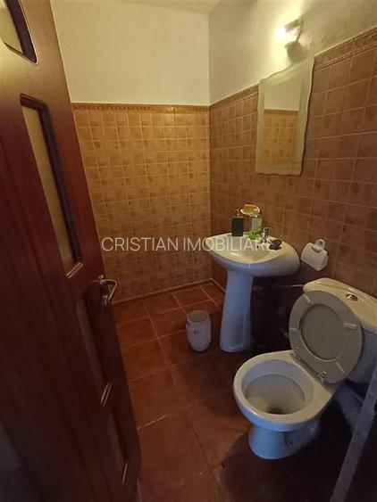 Spatiu comercial, 60 mp, 3 camere, vitrina stradala, zona Centrala - 6