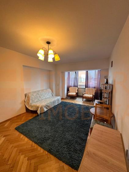 Apartament 3 camere de inchiriat, in zona Centrala - vedere catre Blvd Mircea