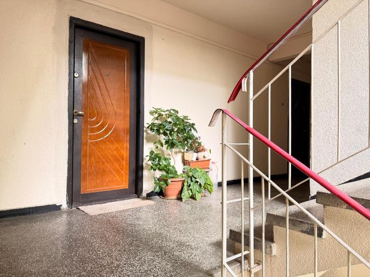 Apartament Modern cu 2 camere, decomandat | Gata de Mutare  | Zona Linistita