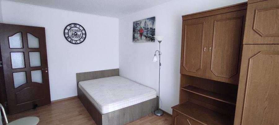 Garsoniera, etajul 3/4 , zona Alexandru cel Bun