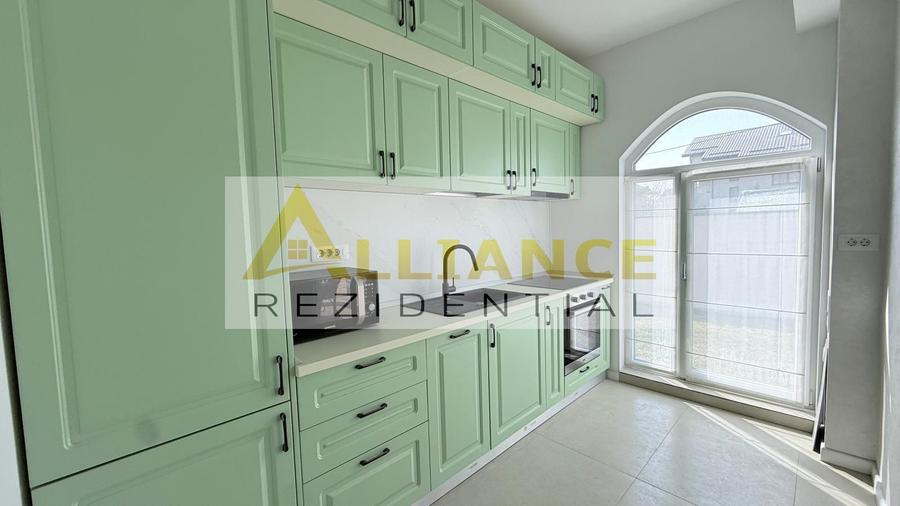 Duplex - 5 camere - 3 bai - 304 mp teren la intrare in comuna Berceni