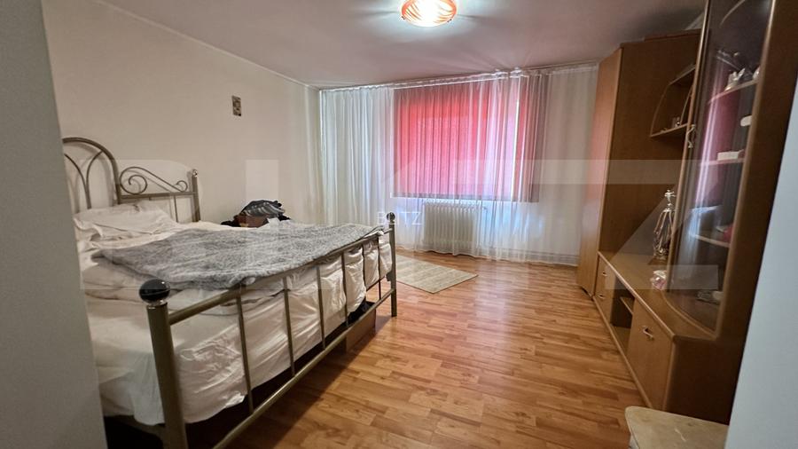 Casă spațioasă, complet mobilată, cu piscină si panouri fotovoltaice in Uroi - 8