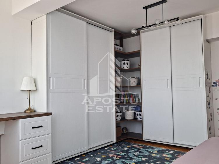 Apartament 3 camere, etaj intermediar, complet renovat, Ultracentral
