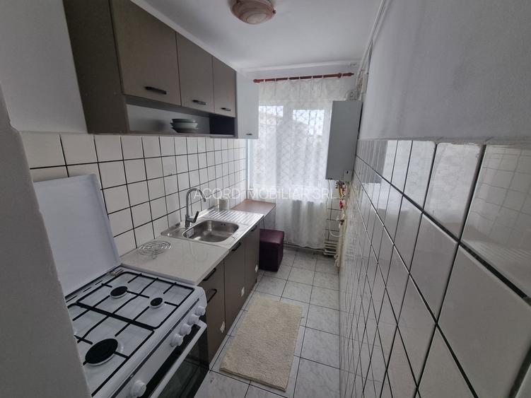 Apartament 2 camere zona Km 4-5 - 3