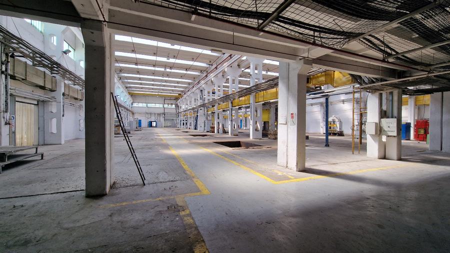 Complex de hale industriale, parter + etaj