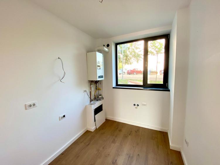 Apartament 3 camere cu gradina 93 mp, intabulat Capat Pacurari