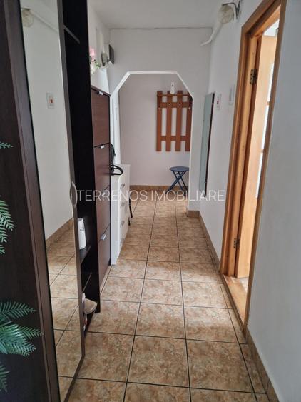 Apartament 3 camere zona Restaurant Tex , etaj 3 , mobilat si utilat - 4