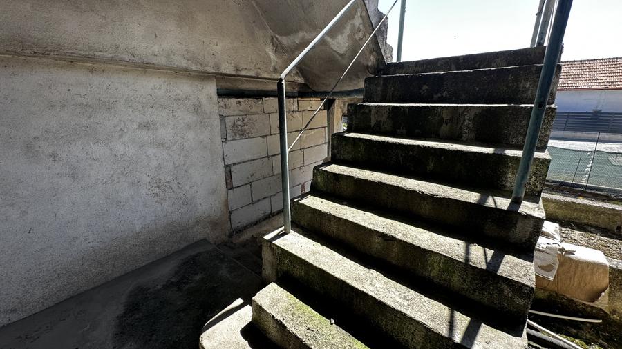 Vanzare Casa P+M Ampoi 3 Garaj 320 mp Teren Imprejmuita la asfalt Pozitie Firma