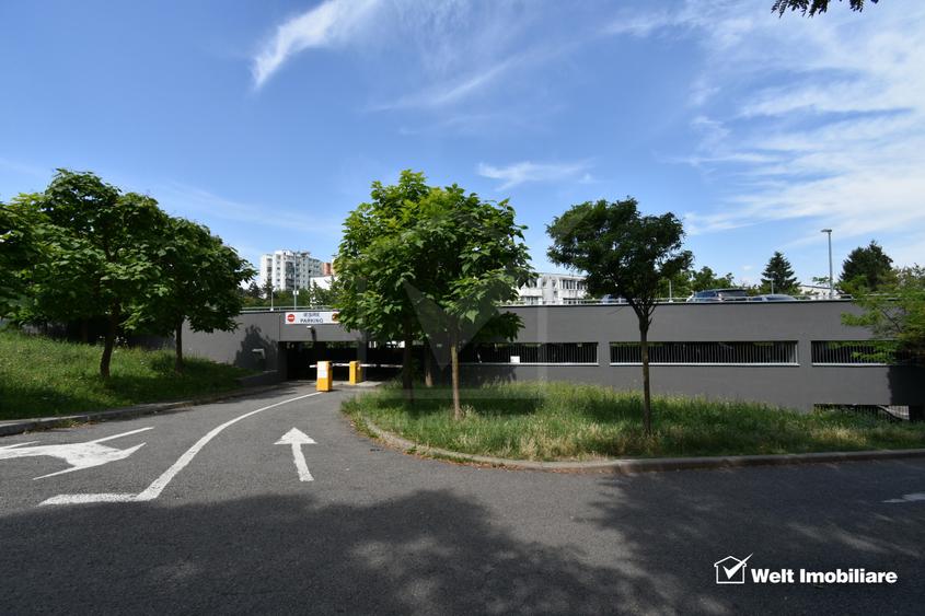 Apartament cu 2 camere decomandat langa baza sportiva, priveliste frumoasa