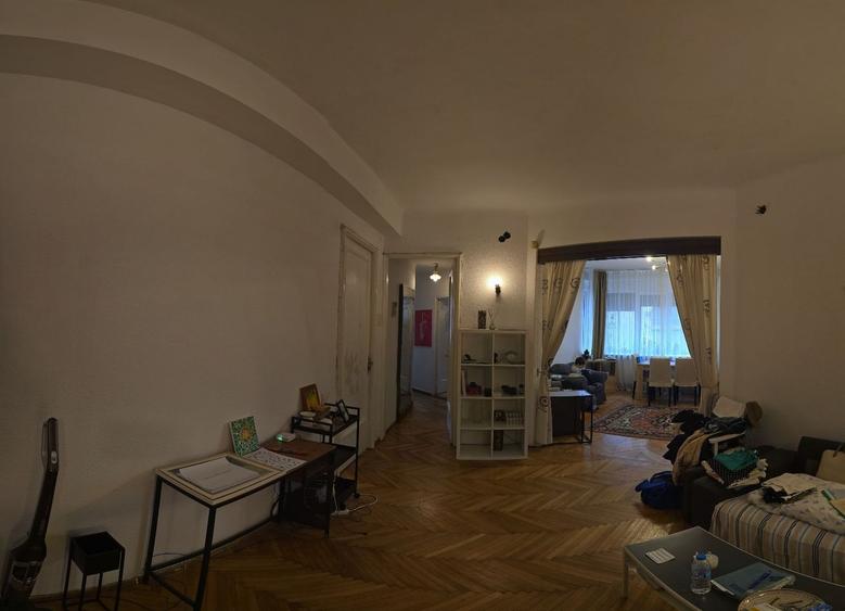 Apartament 5 camere 135mp utili cu Garaj Universitate