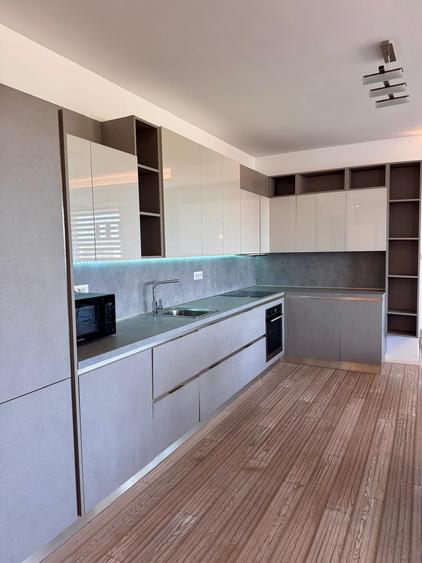 Apartament foarte spatios + Rooftop