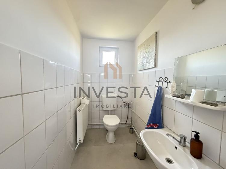 Inchiriere 2 cladiri comerciale, 943 mp teren
