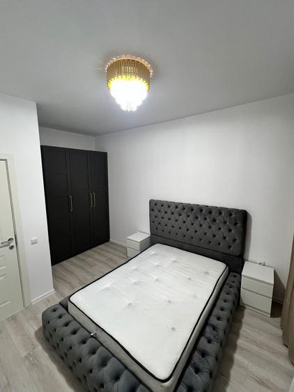 Apartament 2 camere, etaj 5/8, complet mobilat si utilat: aer conditionat