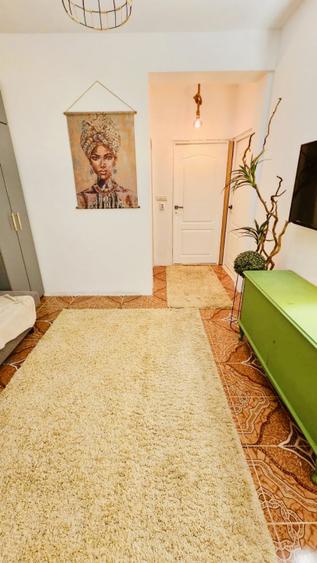 Apartament 3 camere in vila Giulesti zona linistita și curte generoasă etaj 1