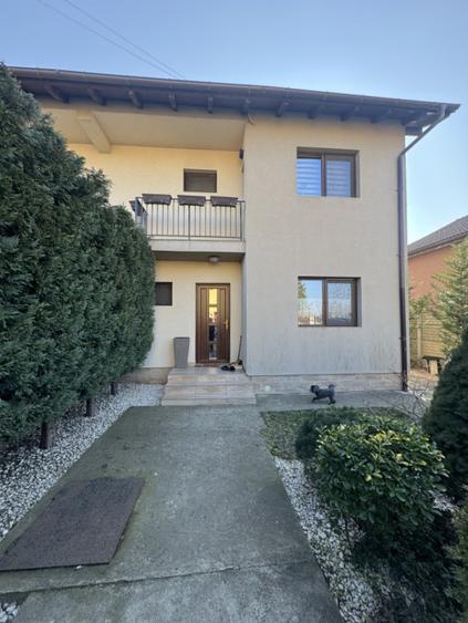 Duplex 4 camera, 120mp utili, 330mp teren-Mosnita Noua