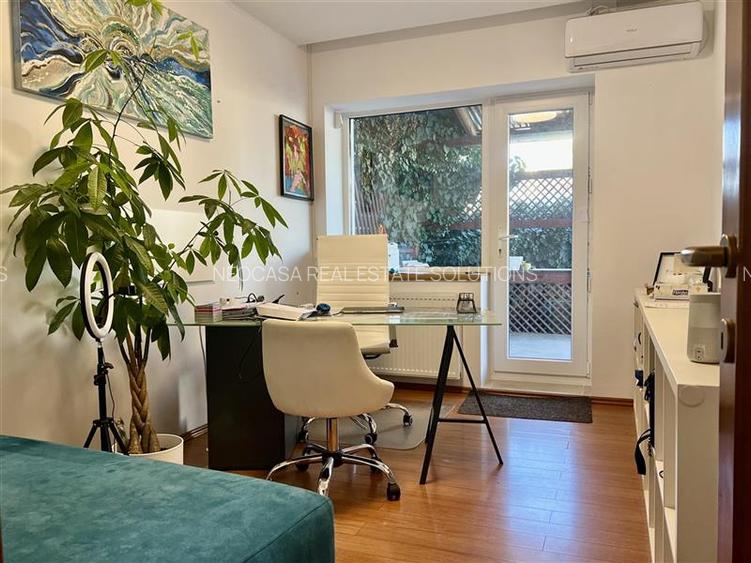 Vila individuala P+1+M | 362 mp construiti | 404 mp teren | Aviatiei - 25