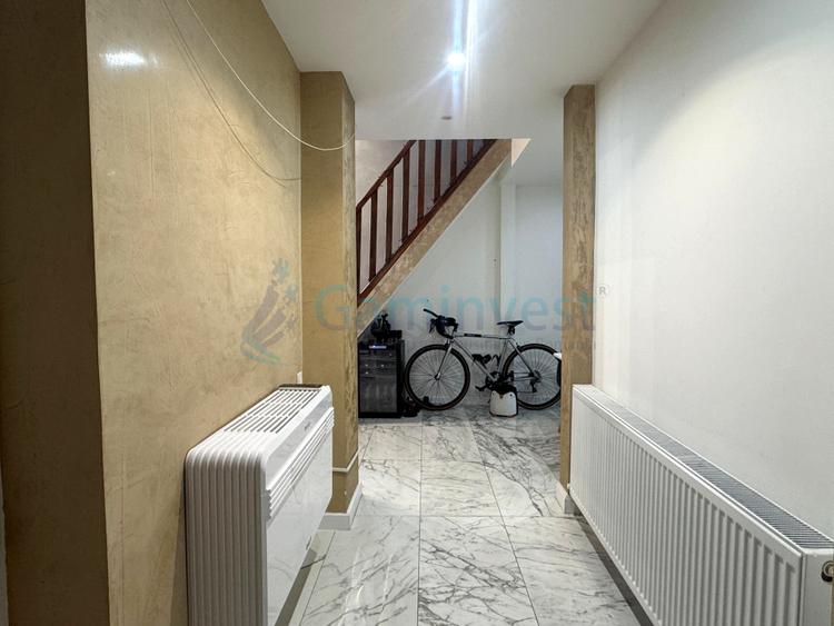 Apartament 3 camere de vanzare, ultracentral, str.Republicii, Oradea