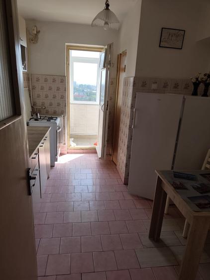 De închiriat – Apartament 2 camere decomandat , Mazepa