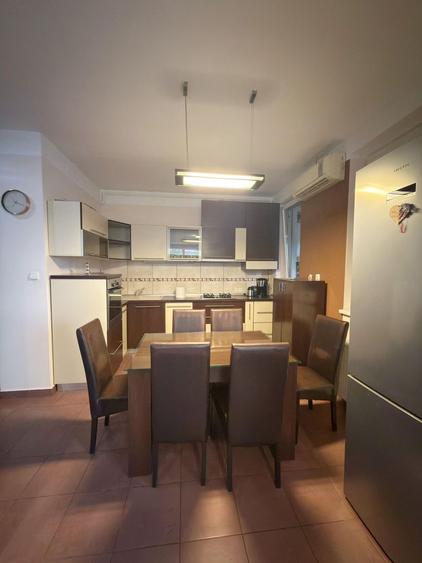 Apartament 3 Camere - 600 euro - Zona Girocului
