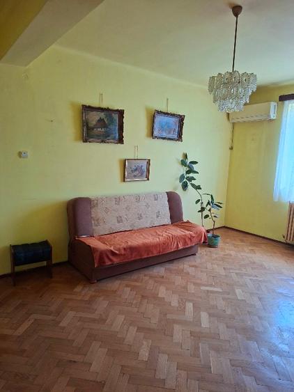 Vând apartament 2camere 58mp , în București sector 5 piața Rahova