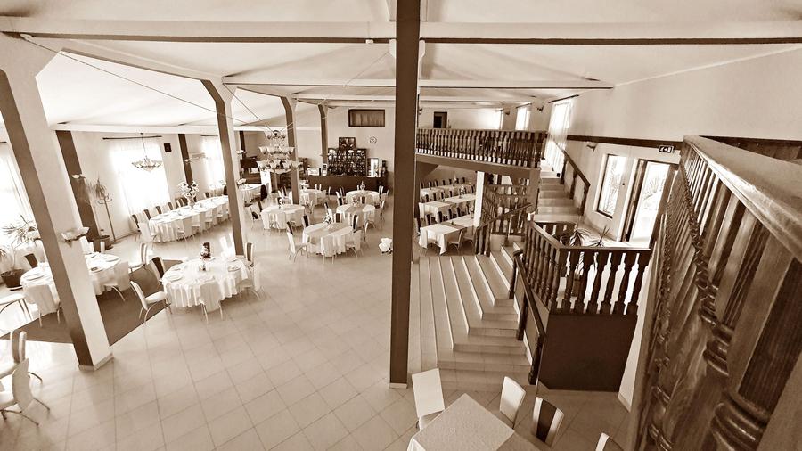 Afacere/Restaurant -Salon evenimente capacitate 600 persoane