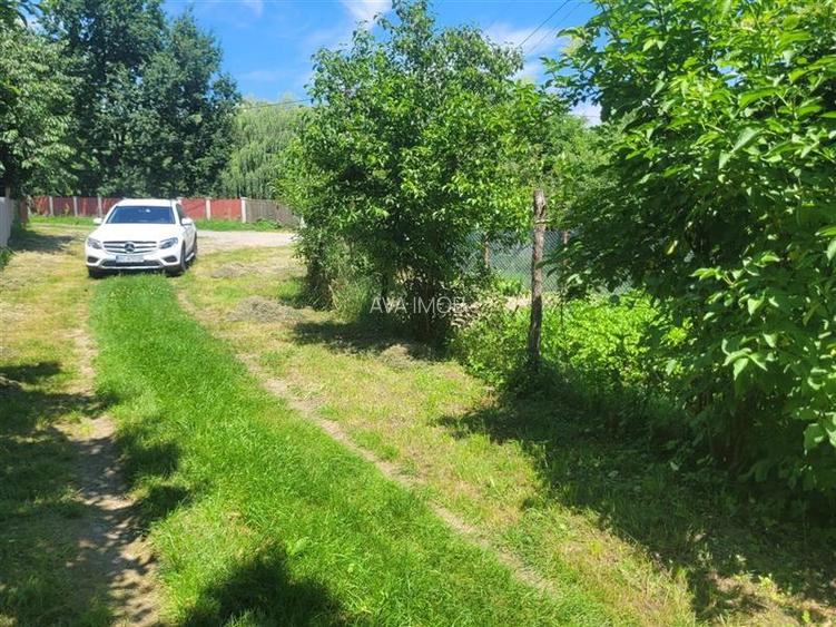 Teren intravilan 960 mp, zona Hemeius - 9