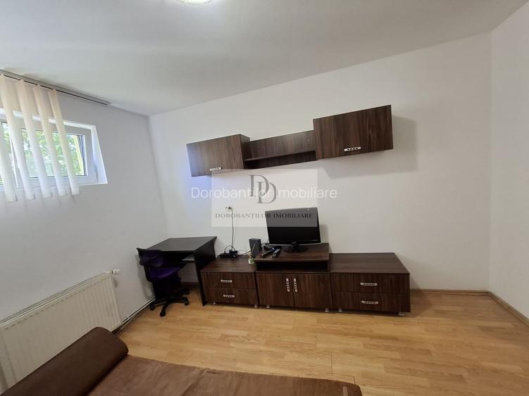 Apartament cu Potențial Investițional + Boxǎ | Zona Andrei Mureșanu - 2