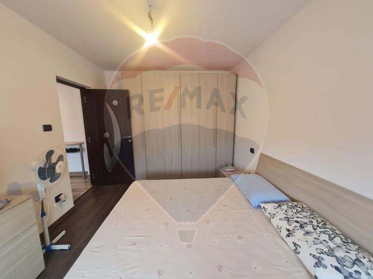 Apartament modern cu 2 camere de vânzare în zona Gara