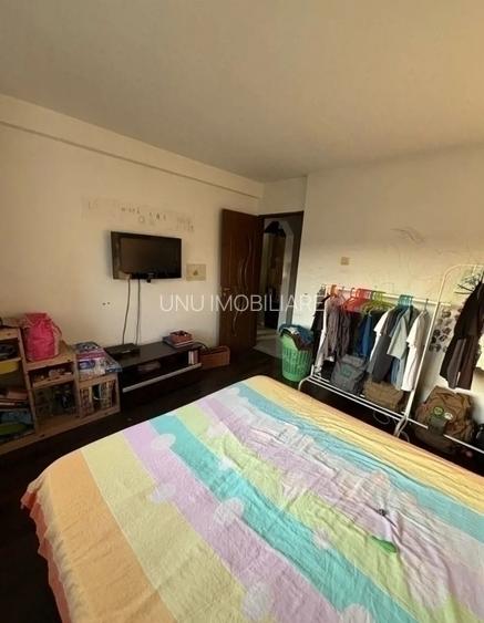3 Camere Decomandat Mobilat zona LIDL Nicolina Prima Statie - 3
