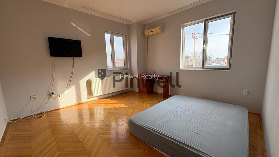 Vila spatioasa| 6 camere| 216 mp | gradina 550 mp| Bd. Pipera - 5