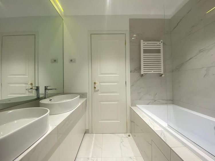 APARTAMENTUL TAU DE PE CALEA VICTORIEI || 3 CAMERE || PANORAMA UNICA