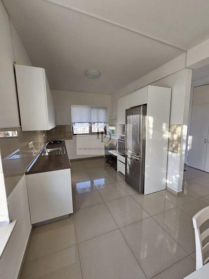 Duplex cu 4 Camere + Demisol | Curte 300 mp | 2 Parcări | Europa