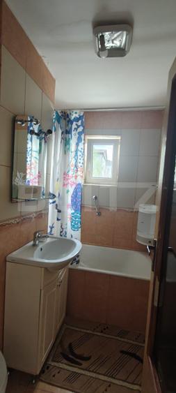 Apartament - 3 camere - etaj intermediar, zona Lama