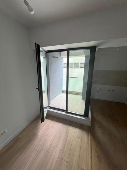 Vânzare garsonieră Smart Residence/Lujerului