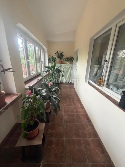 Casă individuală P+E, 2 corpuri, zonă centrală, 398 mp utili, 600 teren - 3