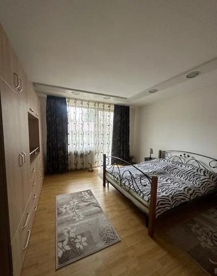Apartament 3 camere, 82 mp, parter înalt + boxă 30 mp + 2 locuri de parcare