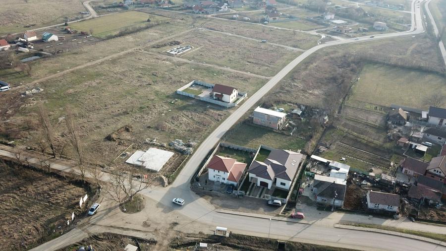 Teren Servicii comerciale GHIRODA- 2.050 mp. dupa canal