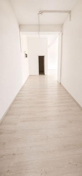 Spatiu comercial Qualis II