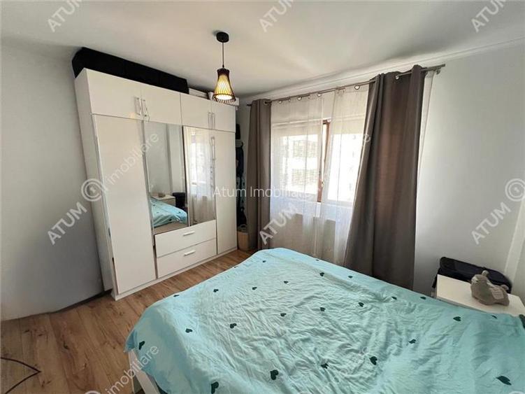 Apartament 2 camere balcon parcare zona Doamna Stanca Selimbar - 4