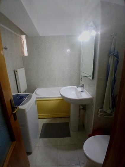 Ultracentral, 2 Camere