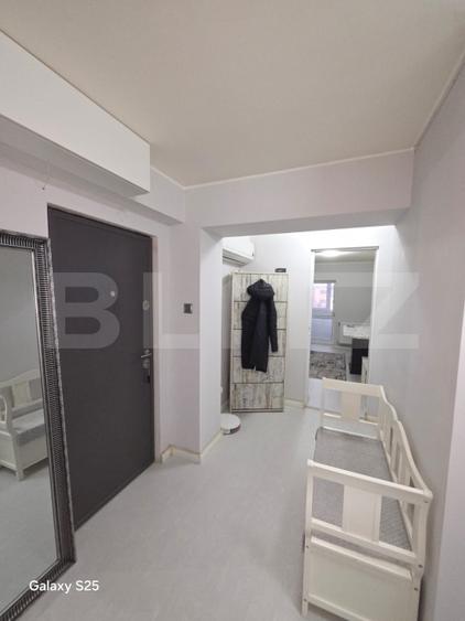 Apartament 3 camere, 78 mp, zona Micro 12