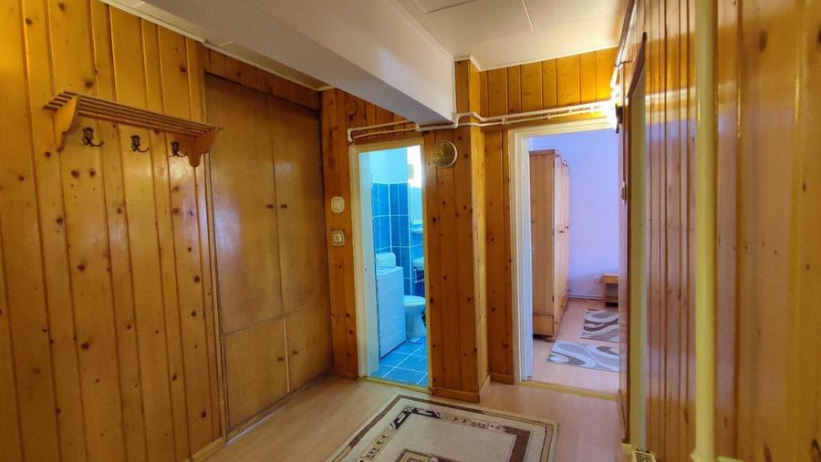 De Inchiriat Apartament 2 camere Republicii Etaj III - Carei-Comision 0% chiriaș